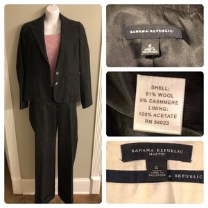 Banana republic suit